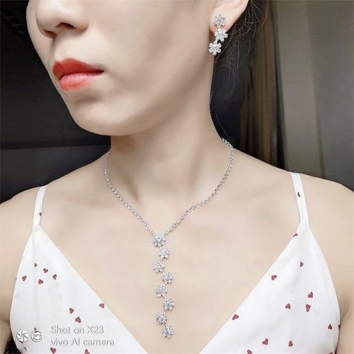 Cross-border jewelry wholesale Bridal Ornament two-piece set silver small chrysanthemum full Diamond Wedding Jewelry necklace earring set - 图片 4