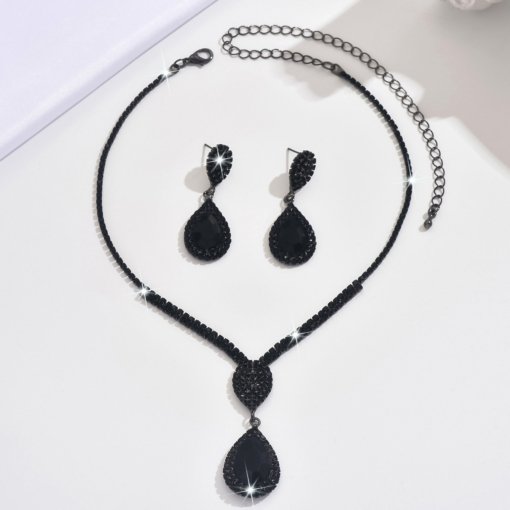 Cross-border European and American ornament wholesale bride black water drop rhinestone three-piece necklace earrings fashion banquet wear - 图片 5