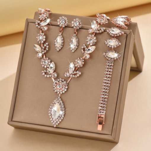 Cross-border supply exquisite claw chain rhinestone crystal earrings and necklace set mild luxury retro leaves flower temperament clavicle - Image 9