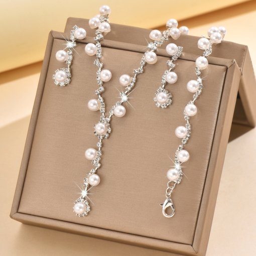 Simple exquisite hot selling claw chain necklace earring bracelet set three-piece set short pearl necklace dinner dress accessories - 图片 4