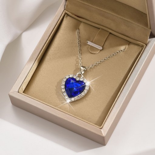 Fashion Wholesale love pendant necklace full diamond cross-border best seller in Europe and America - Image 6