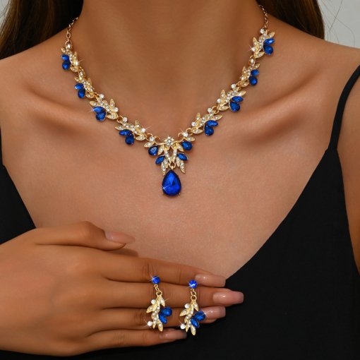 In stock wholesale wedding dress with bride ornament clavicle necklace two-piece earrings set women's alloy jewelry set - Image 2