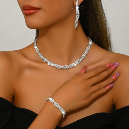 Cross-border hot selling claw chain rhinestone necklace and earrings suite four-piece woven necklace clavicle chain dinner accessories for women
