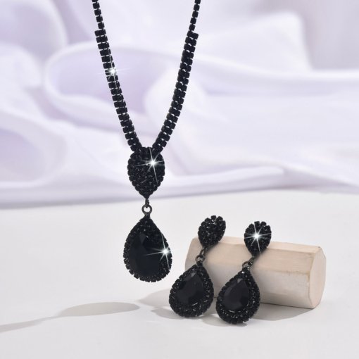 Cross-border European and American ornament wholesale bride black water drop rhinestone three-piece necklace earrings fashion banquet wear - 图片 4