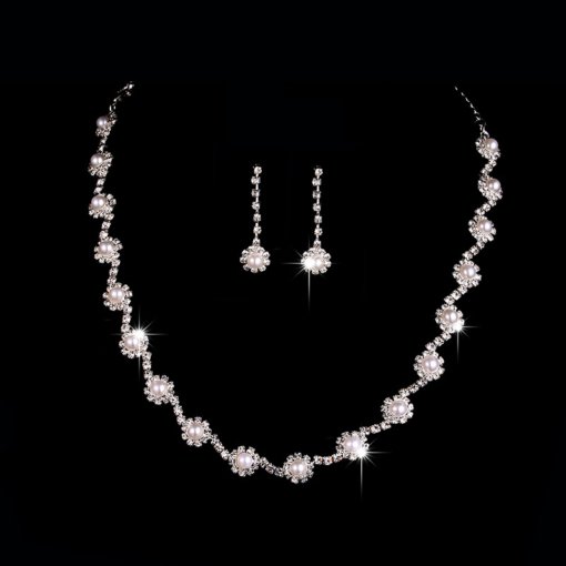 Cross-border jewelry suit new hot simple claw chain rhinestone quartz inlaid pearl bridal necklace three-piece earrings set - 图片 6