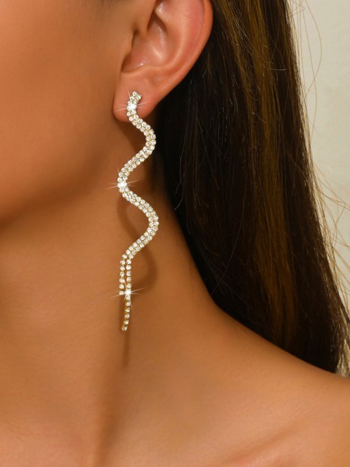 2025 fashion cold wind snake-shaped full diamond earrings exaggerated stylish and unique trendy temperament long niche thin-looking earrings - 图片 6