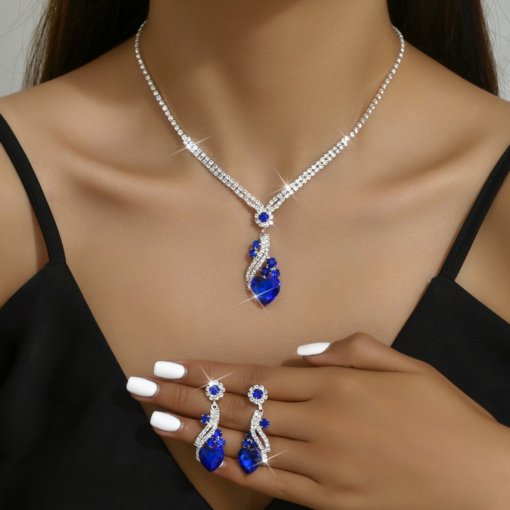 Cross-border supply best seller in Europe and America bridal necklace suit high-end all-match Crystal peach heart clavicle chain two-piece earrings set
