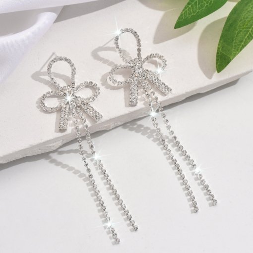 Amazon cross-border new fashion all-match bow earrings rhinestone long fringe temperament commute special-interest earrings women - 图片 3
