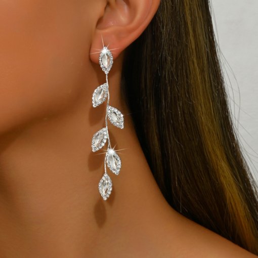 New Trendy wedding shooting internet influencer earrings exaggerated temperamental long fringe earrings women's high sense leaf earrings - 图片 2