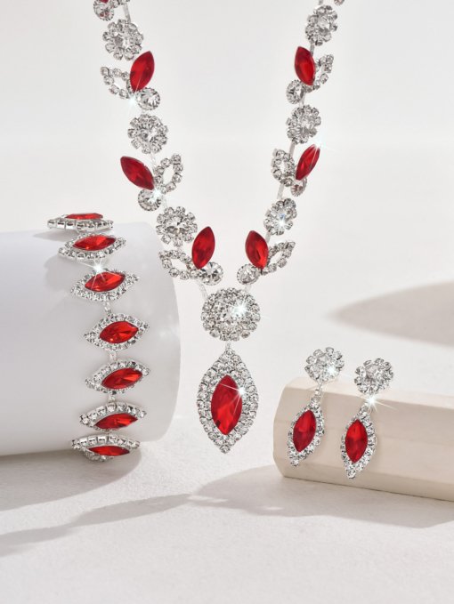 Cross-border supply exquisite claw chain rhinestone crystal earrings and necklace set mild luxury retro leaves flower temperament clavicle - Image 8