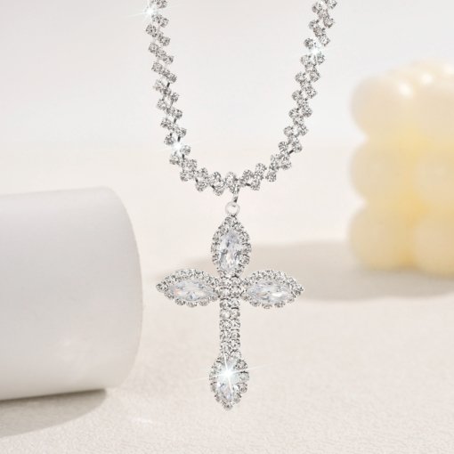 Cross-border personalized collar trendy fashion Joker cross necklace women's sweet choker full diamond necklace ornament - 图片 3