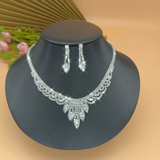 New zircon necklace ear stud bracelet three-piece set bride wedding accessories factory in stock one piece dropshipping - 图片 4