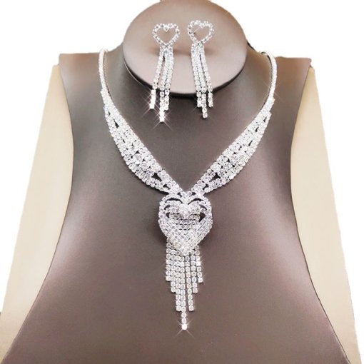 Cross-border European and American wedding photo studio bridal wear accessories shining full diamond three-layer heart tassel necklace/eardrops suit - 图片 5