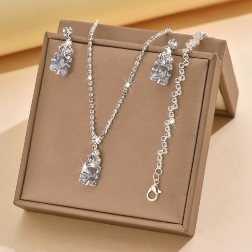 Fashion zircon earrings necklace bracelet four-piece set flash top grade Women's Party dinner can be worn daily - 图片 2