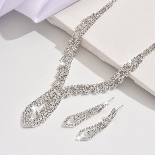 European and American bride claw chain ornament full rhinestone welded refined rhinestone earrings necklace simple set exquisite jewelry - Image 4