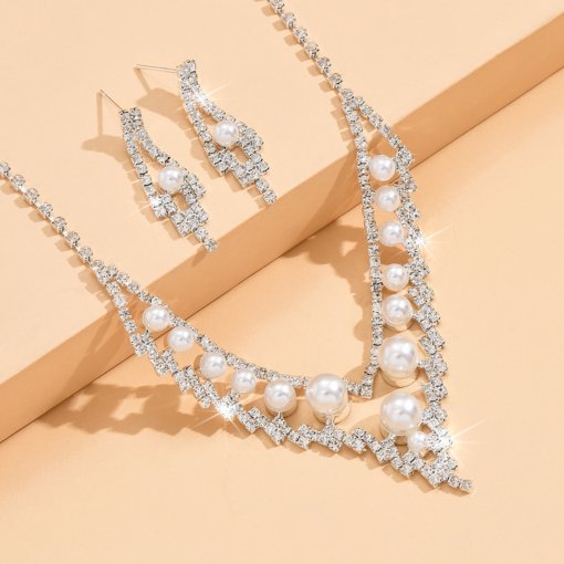 Cross-border Amazon bridal rhinestone crystal imitation pearl necklace and earrings suite ladies ball garment with factory home decoration - Image 2