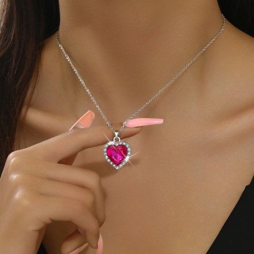 Fashion Wholesale love pendant necklace full diamond cross-border best seller in Europe and America