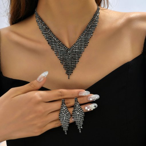Hot selling cross-border women's jewelry fashion black tassels crystal stone silver necklace earrings 2-piece set