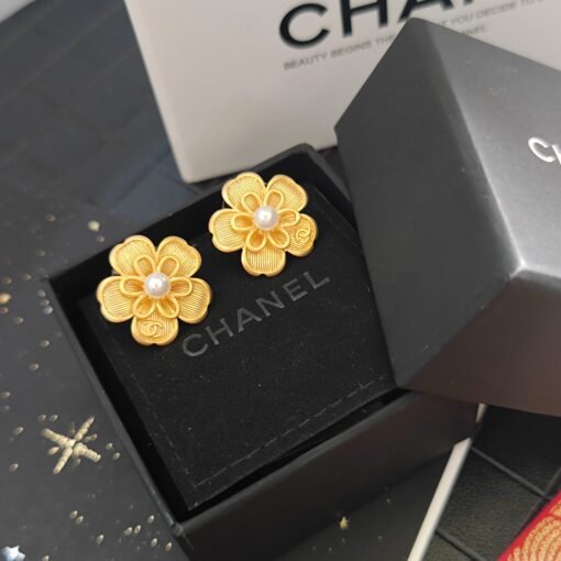 all fragrance meridian earrings - Image 2