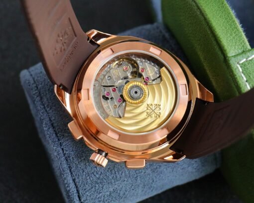 Patek Philippe AQUANAUT series 5968A-001 - Image 9