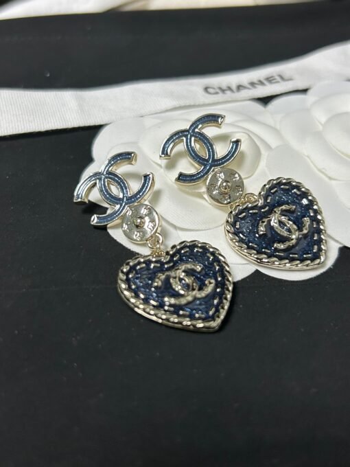 Chanel new love denim pendant earrings - Image 5