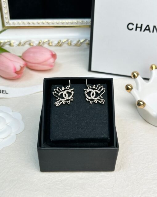 Chanel new style hollow pattern double c diamond-set earrings - Image 2