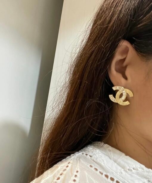 Chanel new style square diamond brass double C stud earrings - Image 2