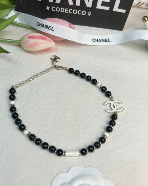 CHChanel new white enamel double c necklace