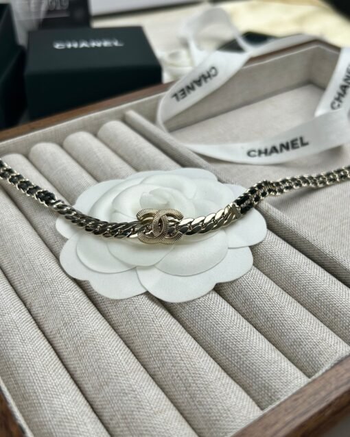 Chanel new style black leather-wearing chain (double C movable) necklace - Image 4