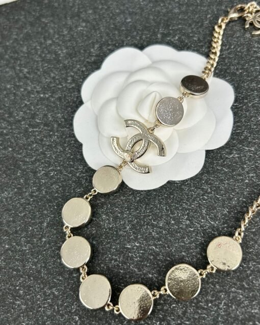 Chanel new style white oil-drop double c round glossy necklace - Image 4