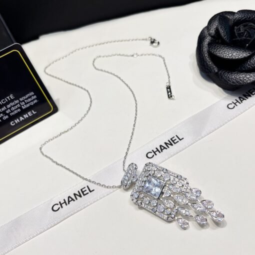 Double-layer white love diamond earrings - Image 4