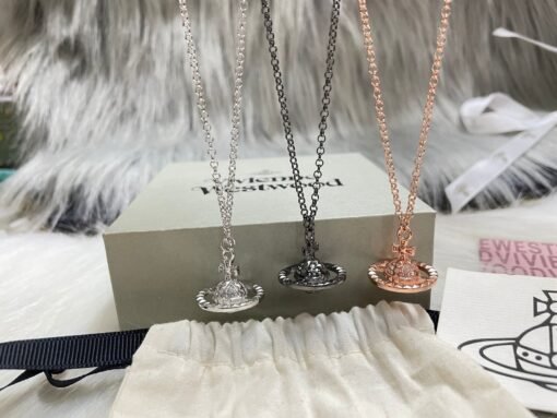 The Empress Dowager's new silver diamond rivet three-dimensional Vivian Saturn star necklace for women - Image 6