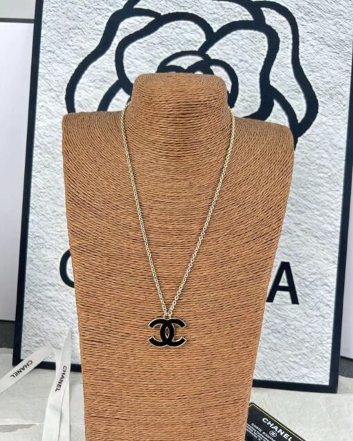 Chanel new black enamel double c necklace - Image 5