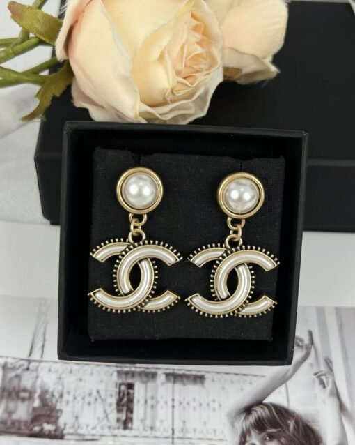 Chanel new style double c resin ancient gold high-end earrings - Image 6