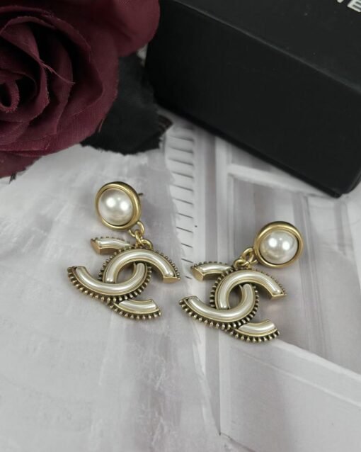 Chanel new style double c resin ancient gold high-end earrings - Image 8