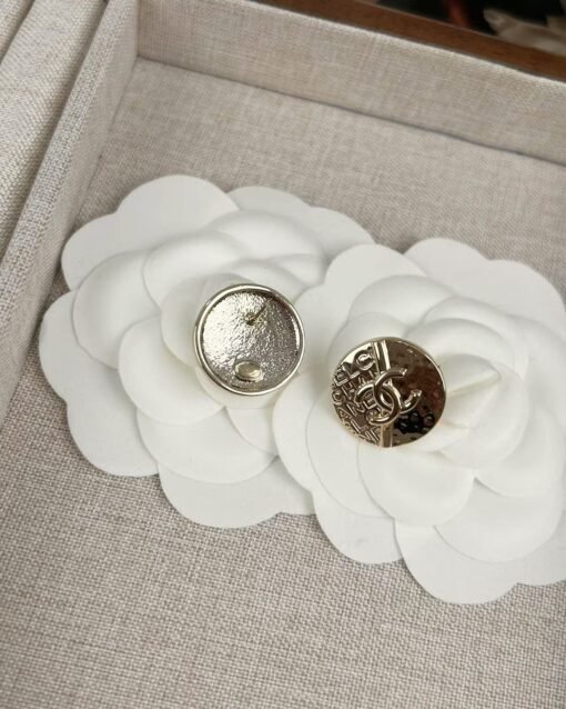 Chanel new style, light gold round relief, diamond letter earrings - Image 7