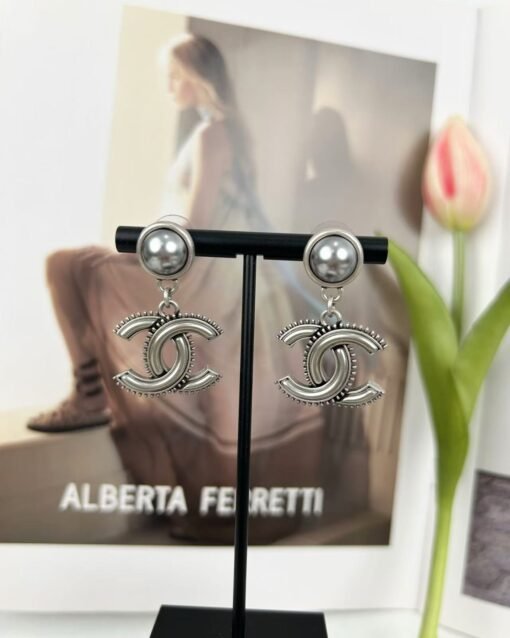 Chanel new style ancient silver double c resin high-quality earrings - Image 2