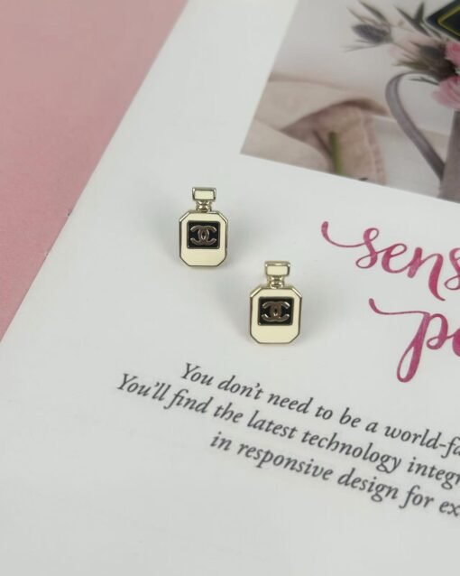 Chanel new style perfume bottle high-end versatile small earrings - Image 8