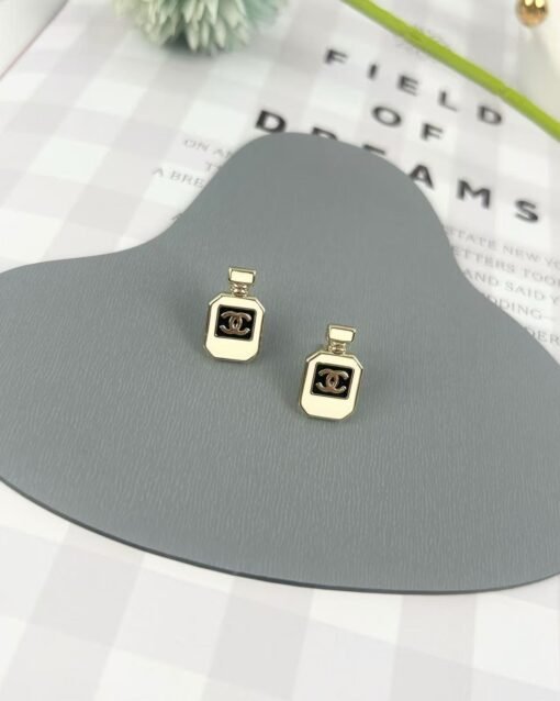Chanel new style perfume bottle high-end versatile small earrings - Image 7