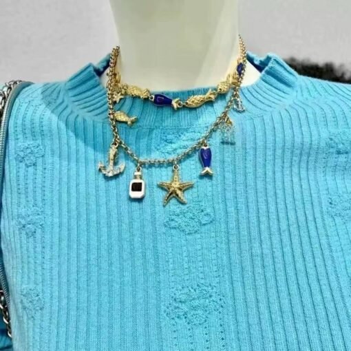 Chanel 25 early spring new style Ocean series High-end light gold rhinestones Small fish shape Necklace - Image 5