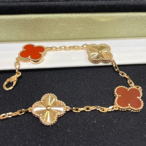 VCA four-leaf clover five-flower bracelet - Image 2