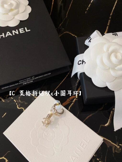 Chanel  diamond diamond double C ring earrings