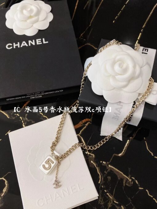 Chanel  Crystal No. 5 Perfume Bottle Tassel Double C Necklace】