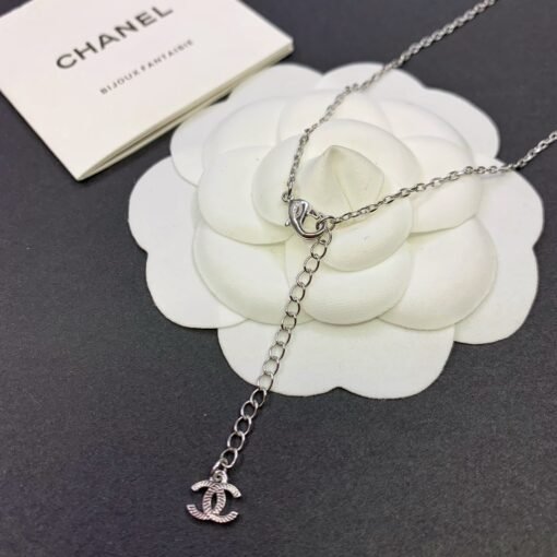 CHANEL Necklace - Image 3