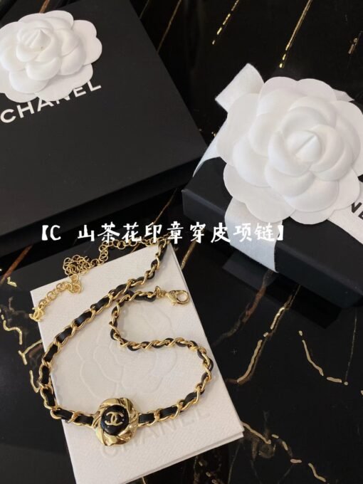Chanel  Camellia Seal Wearing Leather Necklace】