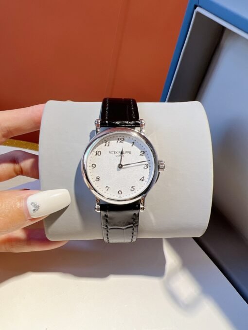 New Patek Philippe Classic Series Women's Model 7200R-001 - Image 3