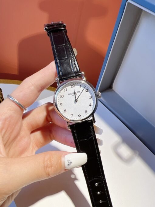 New Patek Philippe Classic Series Women's Model 7200R-001