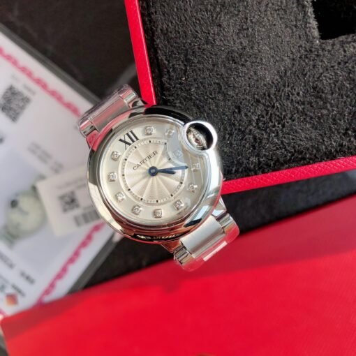 Cartier Blue Balloon Quartz Diamond Model
Size 28mm Currently one of the most popular styles in the world, - Image 6