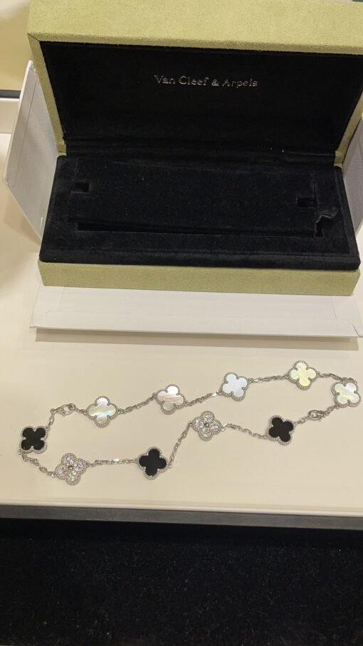 VCA Four-leaf clover silver five-flower bracelet - Image 6