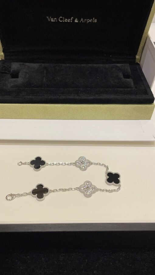 VCA Four-leaf clover silver five-flower bracelet